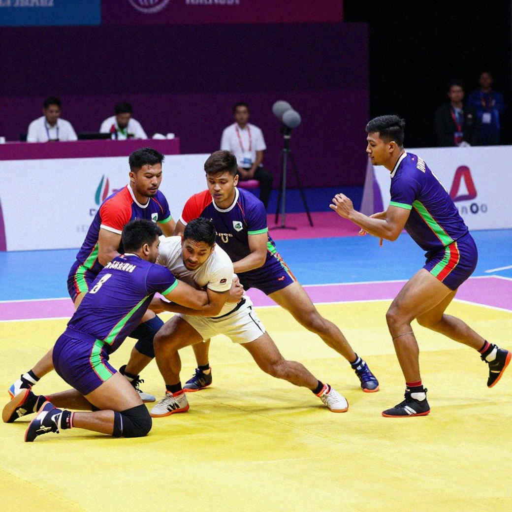 ভারত ৪৮, নেপাল ২৪ — স্কোরশিটে তিনটি সংখ্যা মেলে না, আর সেই ফাঁকই নারী কাবাডির আসল খবর