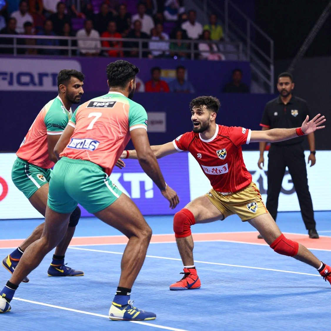 নীরব নাল-রেজাল্ট থেকে অন-চেইন প্রমাণ: এস্পোর্টস অ্যানালিটিক্সের ডেটা-সততার সংকট ও ব্লকচেইনের ভূমিকা